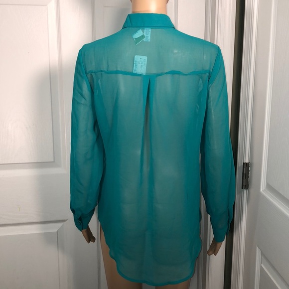 Ambiance Apparel Green Top. NWT. M - Picture 5 of 7
